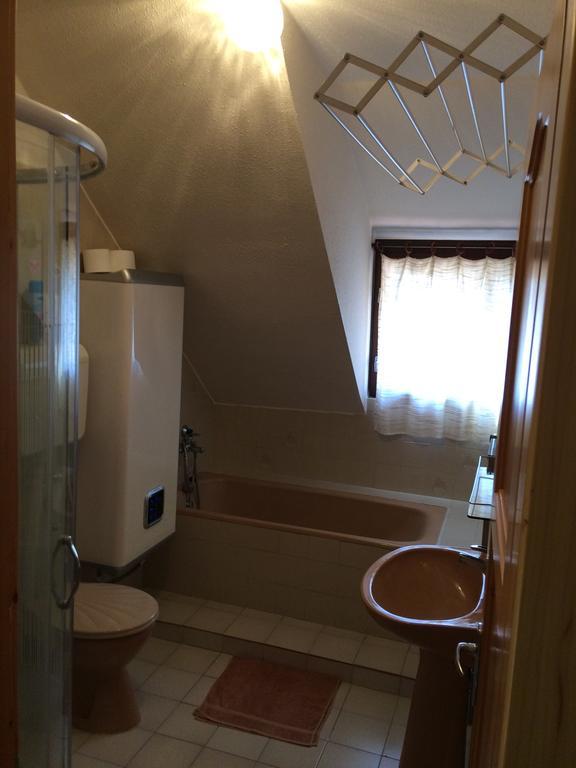 Sárvár Margareta Apartman 아파트 외부 사진