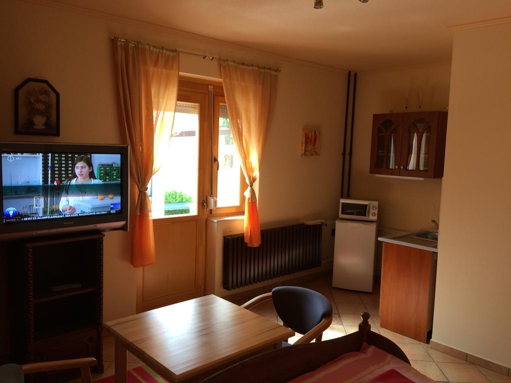 Sárvár Margareta Apartman 아파트 외부 사진